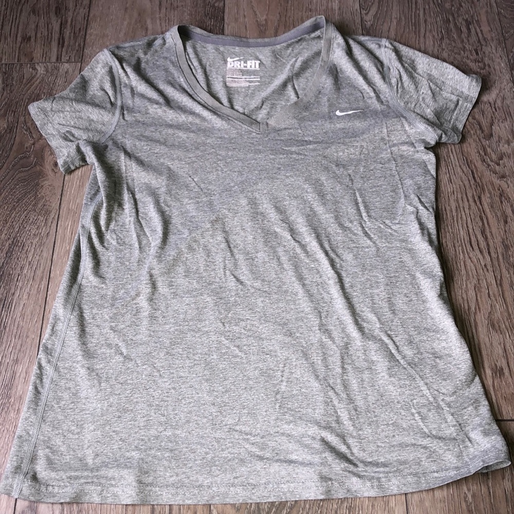 Athletic workout T-shirt